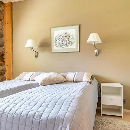 Nilikuru F15 By Interhome * 萨利色尔卡